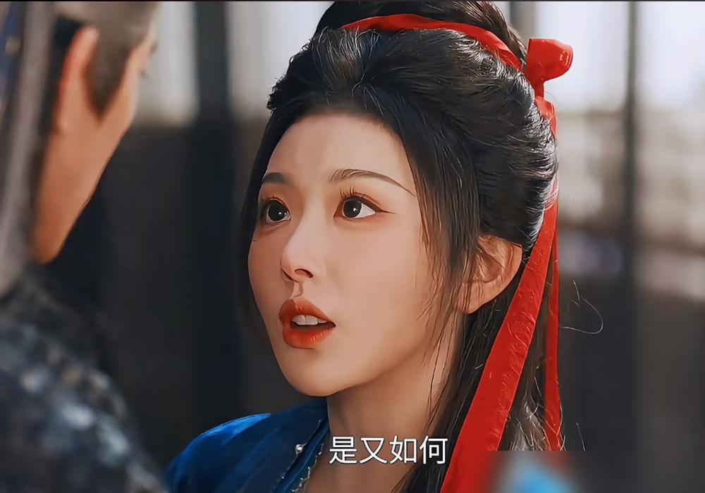 他死了，笑着喝下那个被他囚禁七次的女人亲手递上的毒汤。
他把真心待他的兄弟当棋