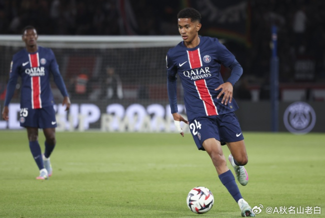 据《巴黎人报》报道称，马尤卢有望赶上巴黎对阵利物浦的欧冠1/4决赛。马尤卢遭遇了