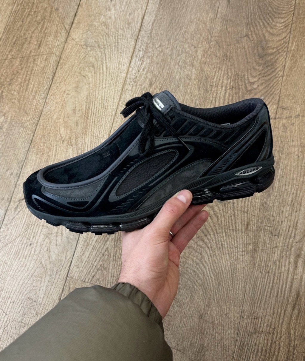 COMME des GARÇONS HOMME x New Balance 18