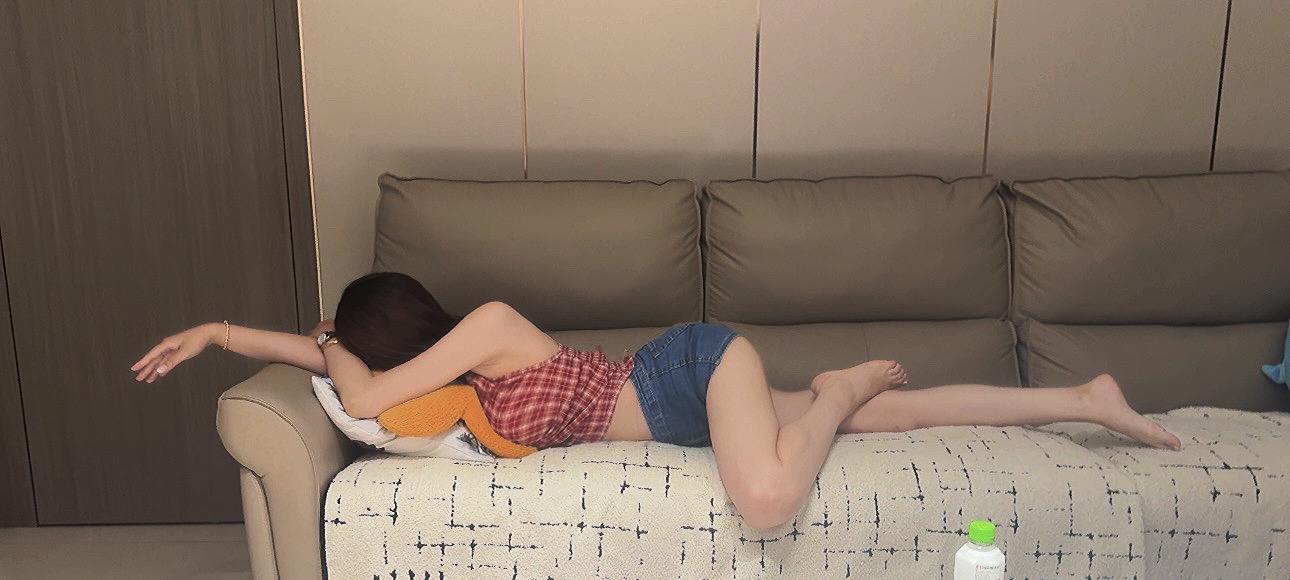 情话只是偶尔兑现的谎言