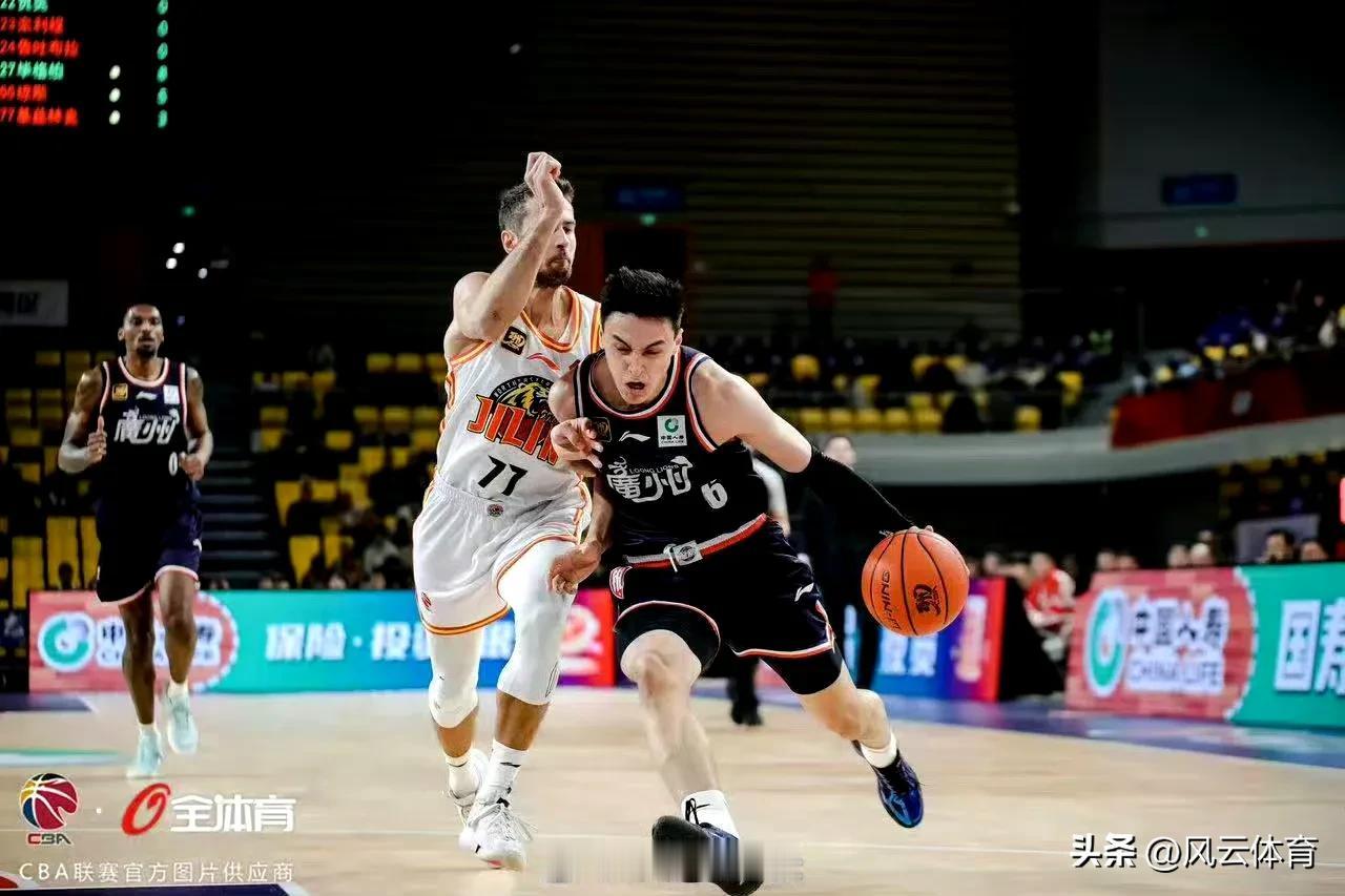 CBA重磅交易：广州送出于米提，得到全国最强高中生！

据媒体人“球圈赵探长”透