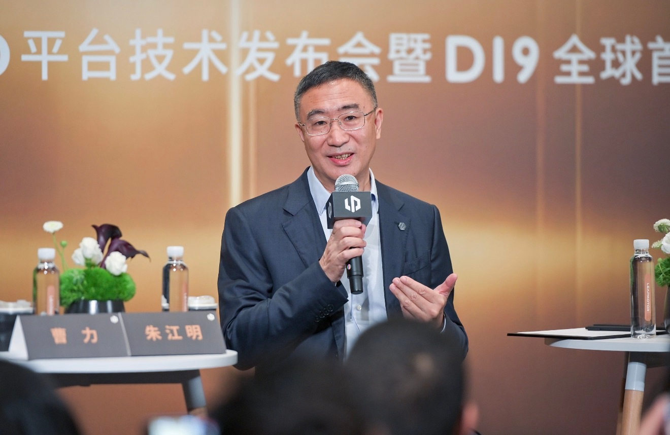 以前大家提起造车新势力，更多是比谁活得久、谁还没出局。但现在，零跑明显已经站到了