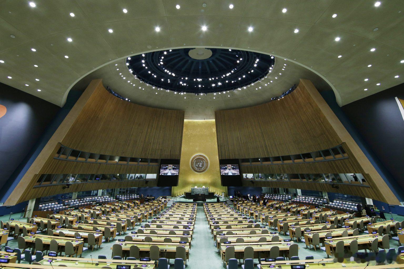 联大开会，中国代表指出，日本这样的国家根本没有资格要求成为安理会常任理事国。 