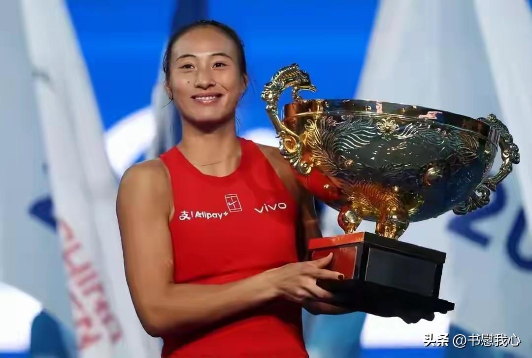 你问我答无论是网球、羽毛球或足球等，普通人看顶尖级别的比赛，除了看热闹，有方法从