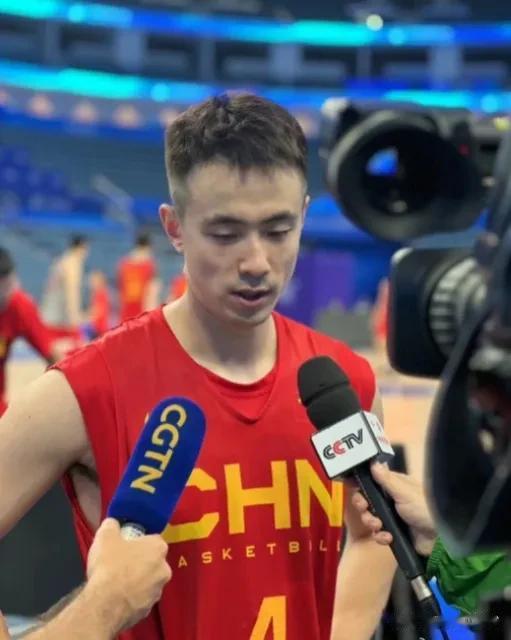 赵队长、赵宝库、FMVP，你倒是投啊！对面不是塞尔维亚，不是德国，是蒙古一帮小逼