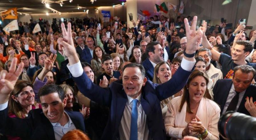 葡萄牙中右翼政党赢得议会选举但未获绝对多数
据接近完整的计票结果显示，葡萄牙总理