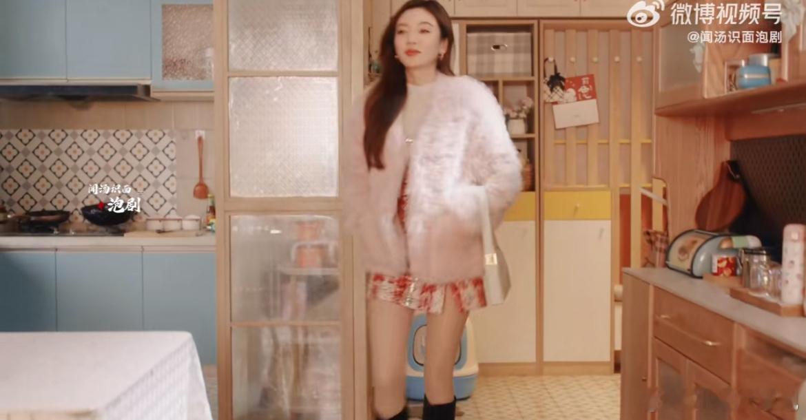 #何瑞贤姐就是女王具像化 #这就是我心目中的女王呀，做事勇敢果断，有着强大的气场