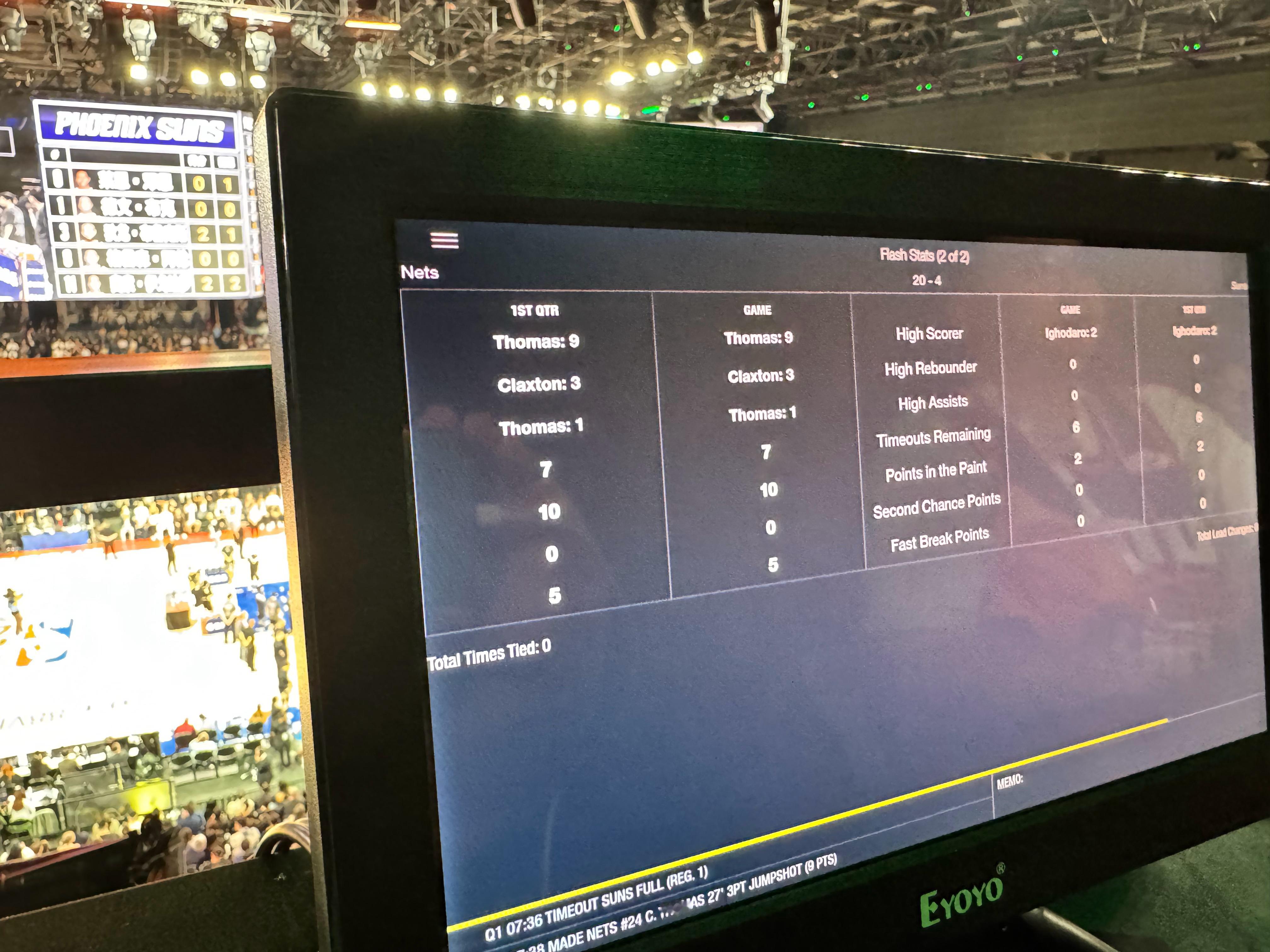 喜欢这个屏幕，提供了很多信息，还是滚动播放的。nba中国赛2025 // chi
