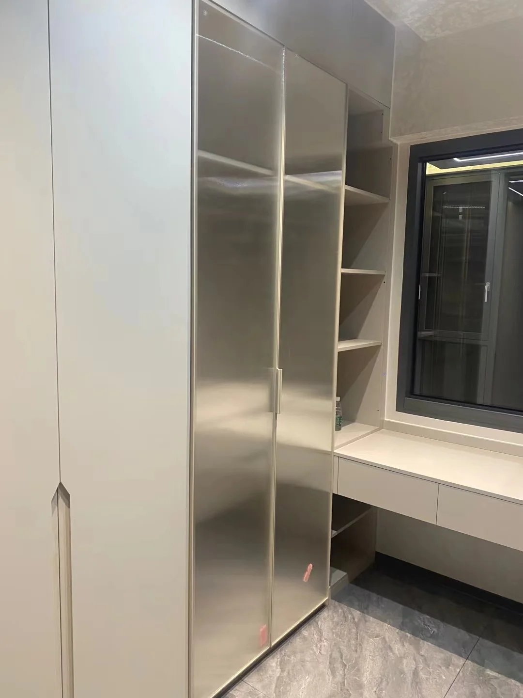 今年流行的玻璃门