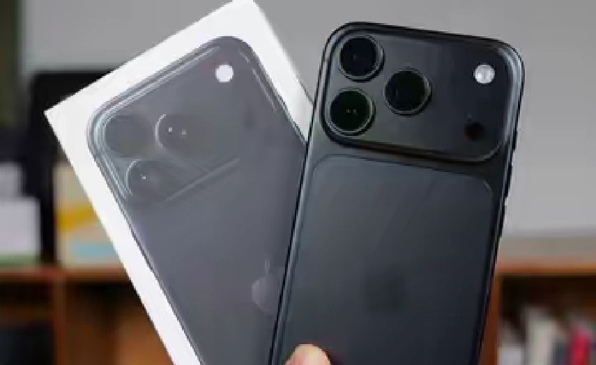 iPhone 18 Pro黑色好看吗？沾不沾指纹？ #iPhone18Pro #iPhone18Pr