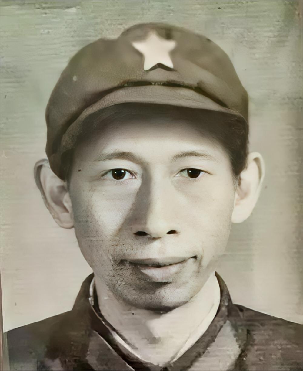 1956年，中南大学学生王明健在毕业前一天，突然被两名没有任何军衔与职务的神秘军