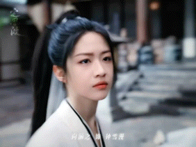 向涵之暴击流女侠申请出战 向涵之这波打戏直接封神！刀光剑影里眼神超杀，动作快到带