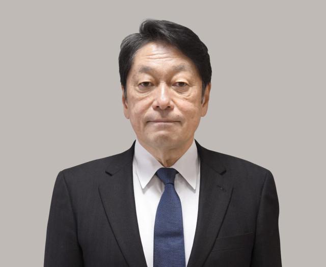 疯狂！日本高官大放厥词竟然要威胁特朗普，他们要求特朗普必须采取对华强硬策略，否则