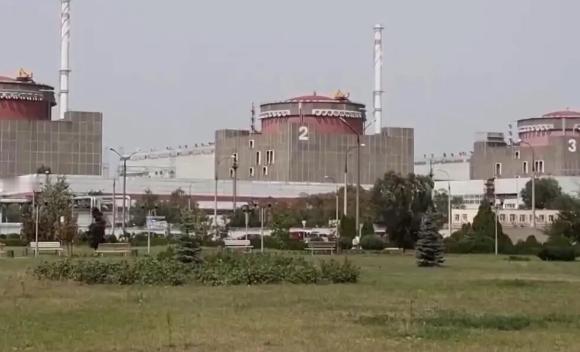 克里米亚遭重击！4月14日凌晨，乌克兰军队对克里米亚发起大规模袭击。据新华社消息