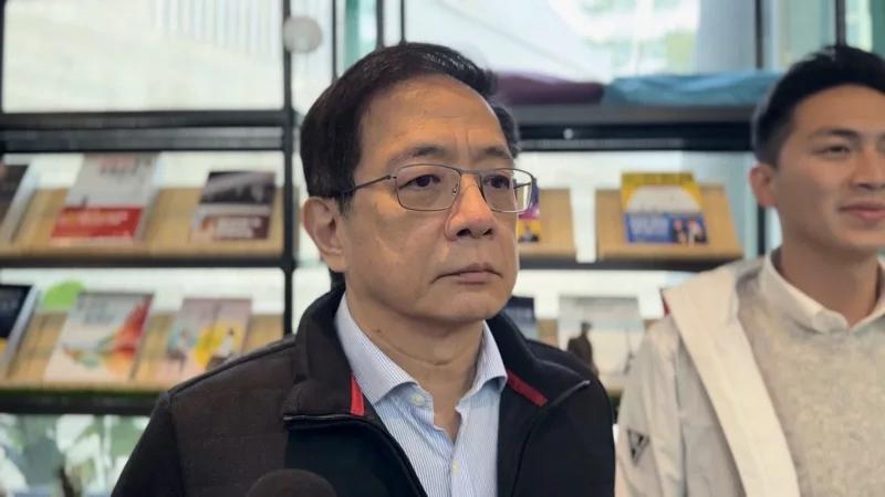 被称为“管爷”的前台大校长管中闵在呛声赖清德与蔡英文后，今天又怒轰民进党“立委”