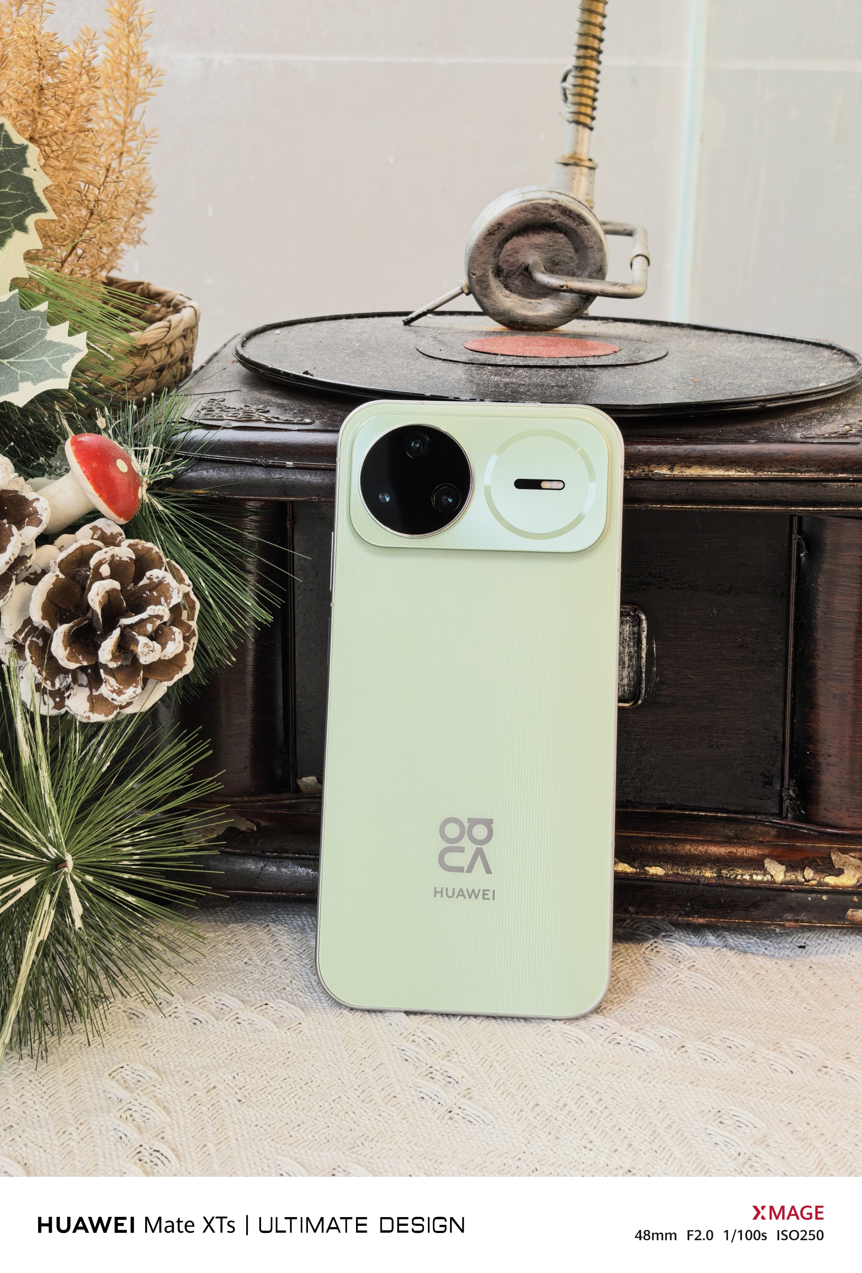 子弹兄今天买到的华为nova 15 Pro带感绿，我直接用华为Mate XTs 