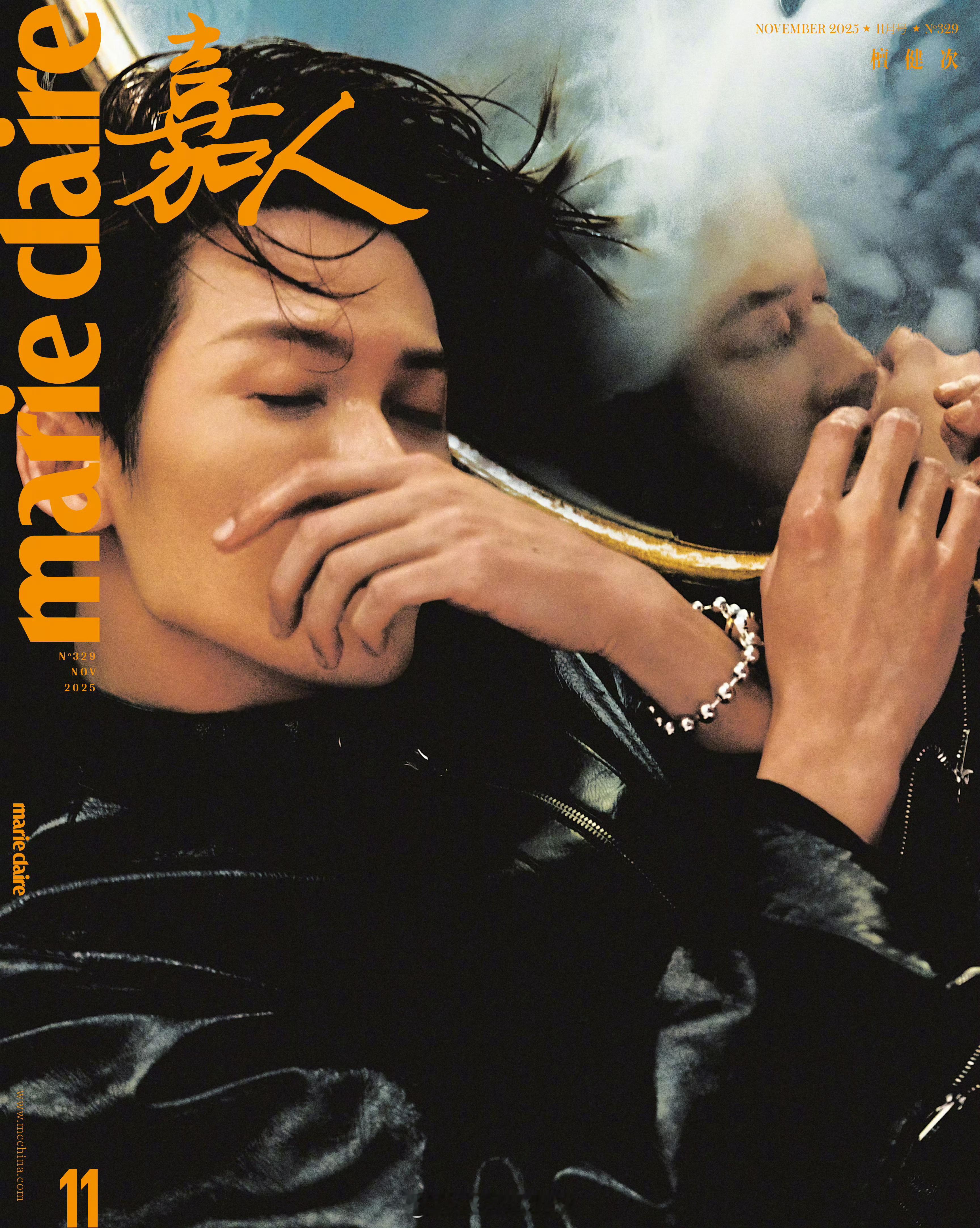 檀健次嘉人米兰科莫湖大片来啦！檀健次的表现力不错呀！[yeah]檀健次首登嘉人 