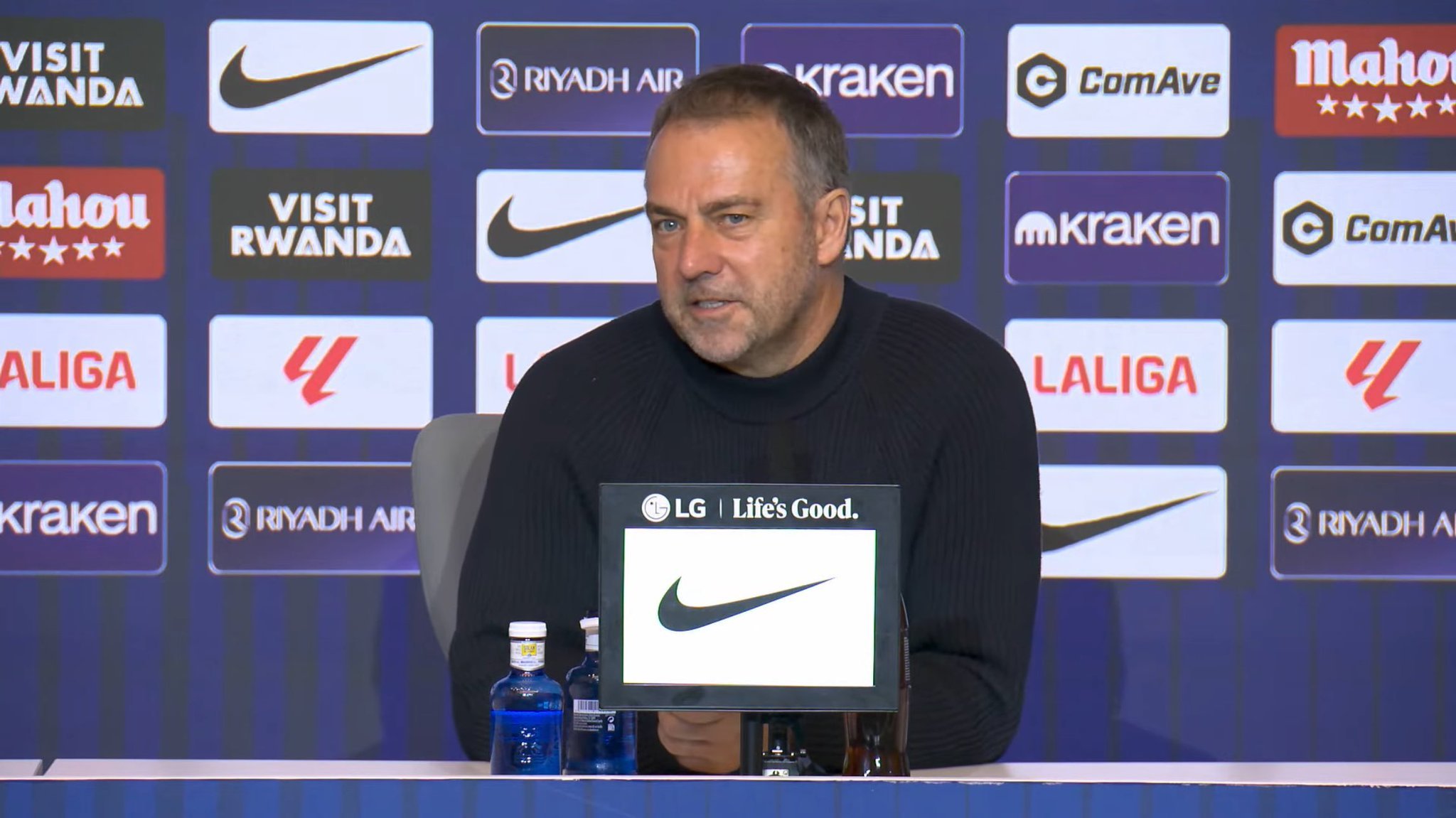 莱万多夫斯基打进了联赛最佳进球吗？这或许也是他续约的关键一球❔弗里克：“讨论这个