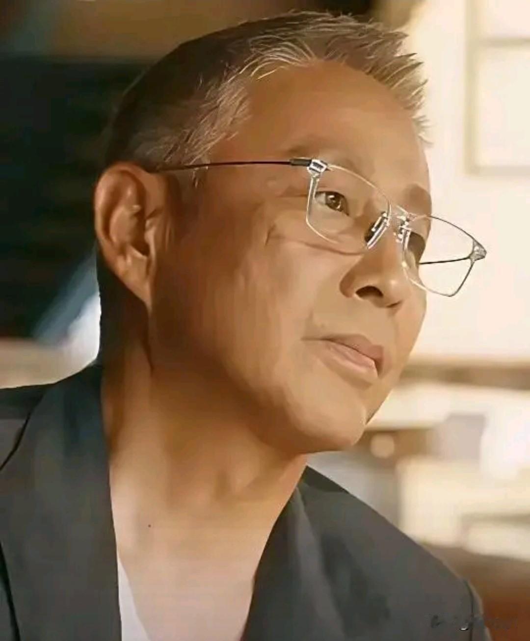 陈道明说过
人这一辈子最危险的两个，一个是自己的嘴，一个是身边的熟人。
最开始我