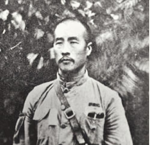 韩复榘在山东时，黄河曾在三年中三次决口。位于黄河下游的鲁西屡遭洪水。最严重的的时