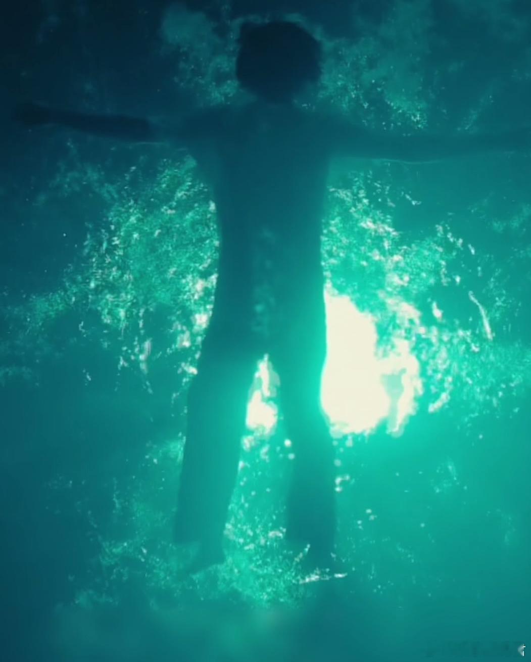 从零开始，神奇阿宇用自己的双手和脑洞，打破了常规，展现了普通人的无限潜力。00后