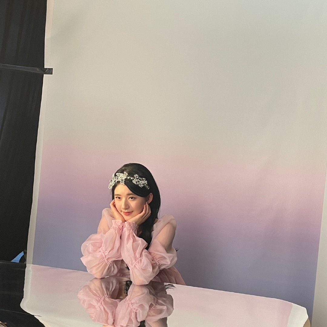 赵露思  / 给赵露思的年终告白  粉嫩小公主💜 
