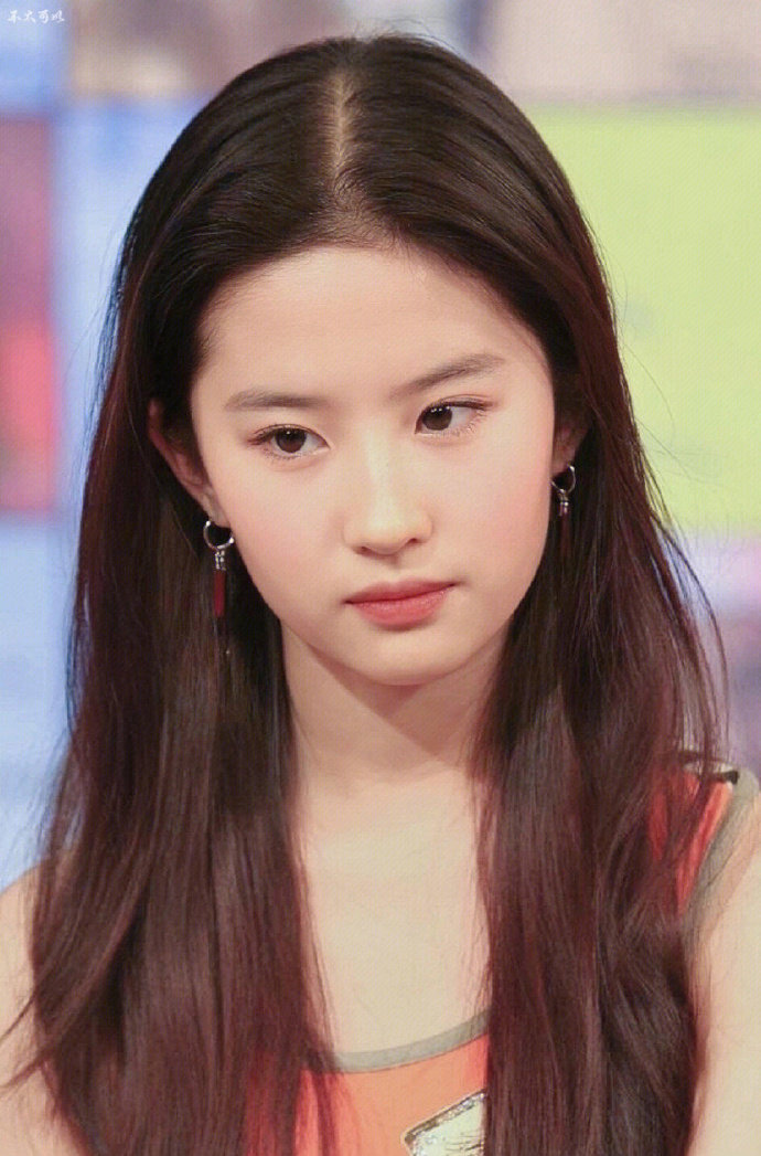 刘亦菲 