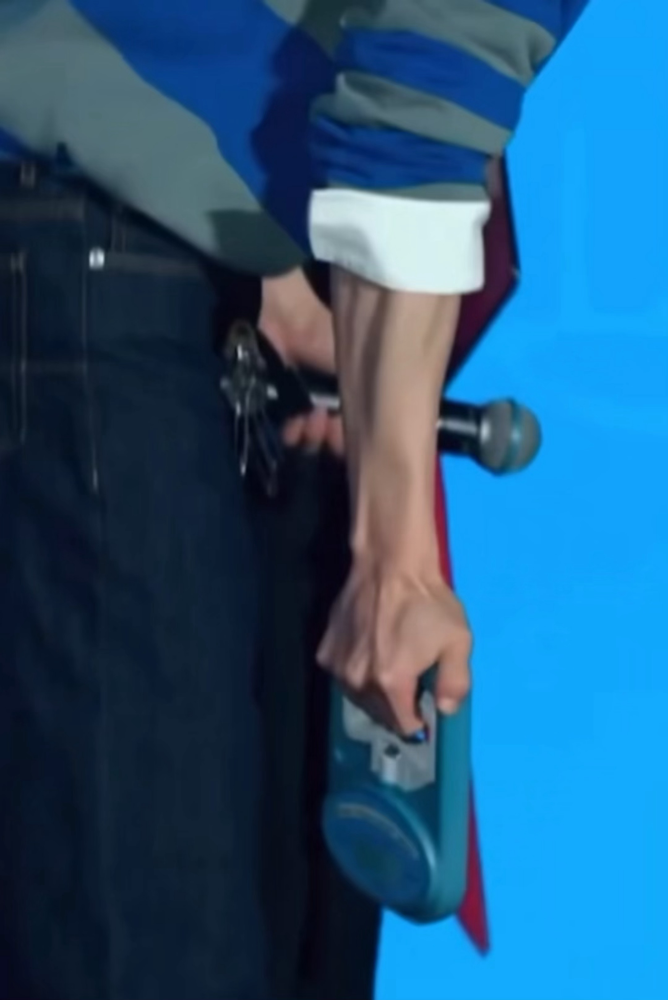 omg李昀锐握握力机这一下🥵🥵🥵🥵李昀锐握握力机这一下李昀锐握握力机时的