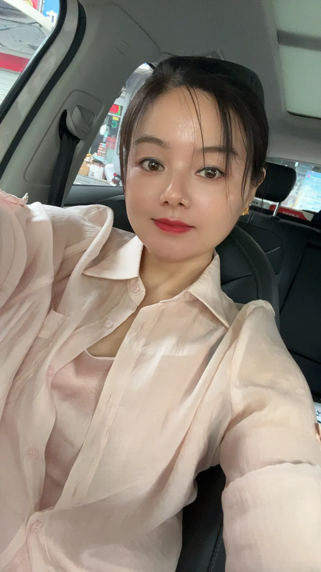 自律的顶端就是享受孤独 努力工作的女人很美 女人一定要活成自己喜欢的样...