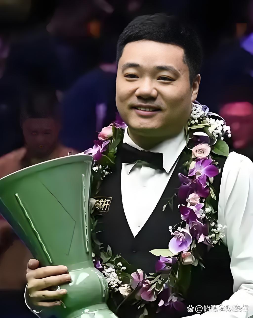 丁俊晖是中国斯诺克界的一面旗帜，曾经的中国一哥。中国新的年轻一代斯诺克球员正是在