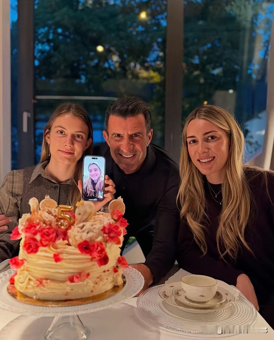 菲戈，生日快乐@53🎂🎈🎊