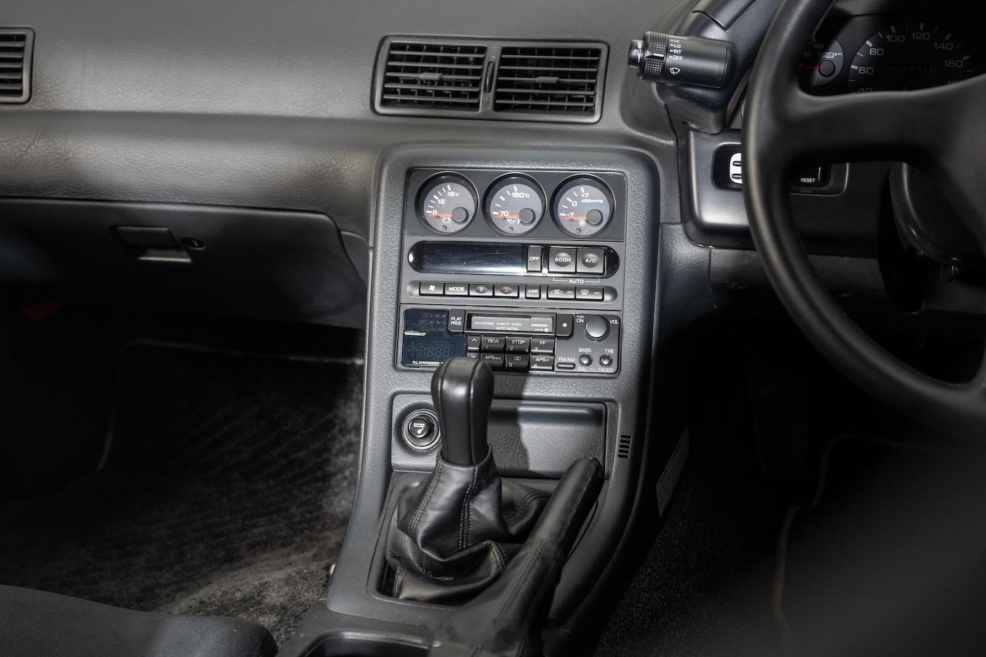 手动挡603：1991日产GT-R N1，BNR32，N1意为N1耐力赛，228