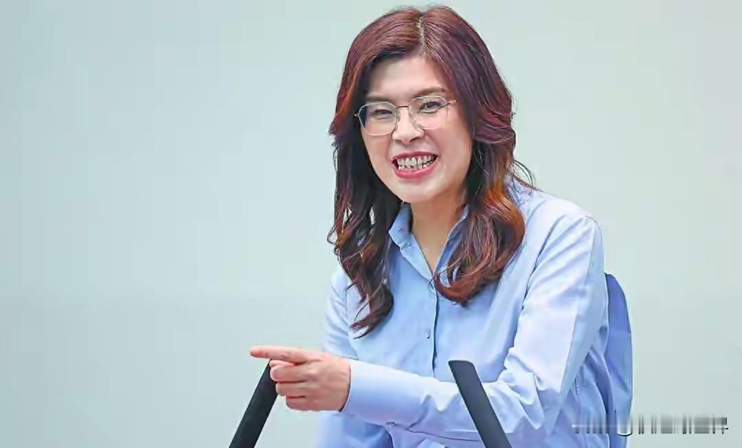 刻意限制台胞往来，岛内争端再起，两岸统一大势不可阻挡
 
近期台防务部门修订规定