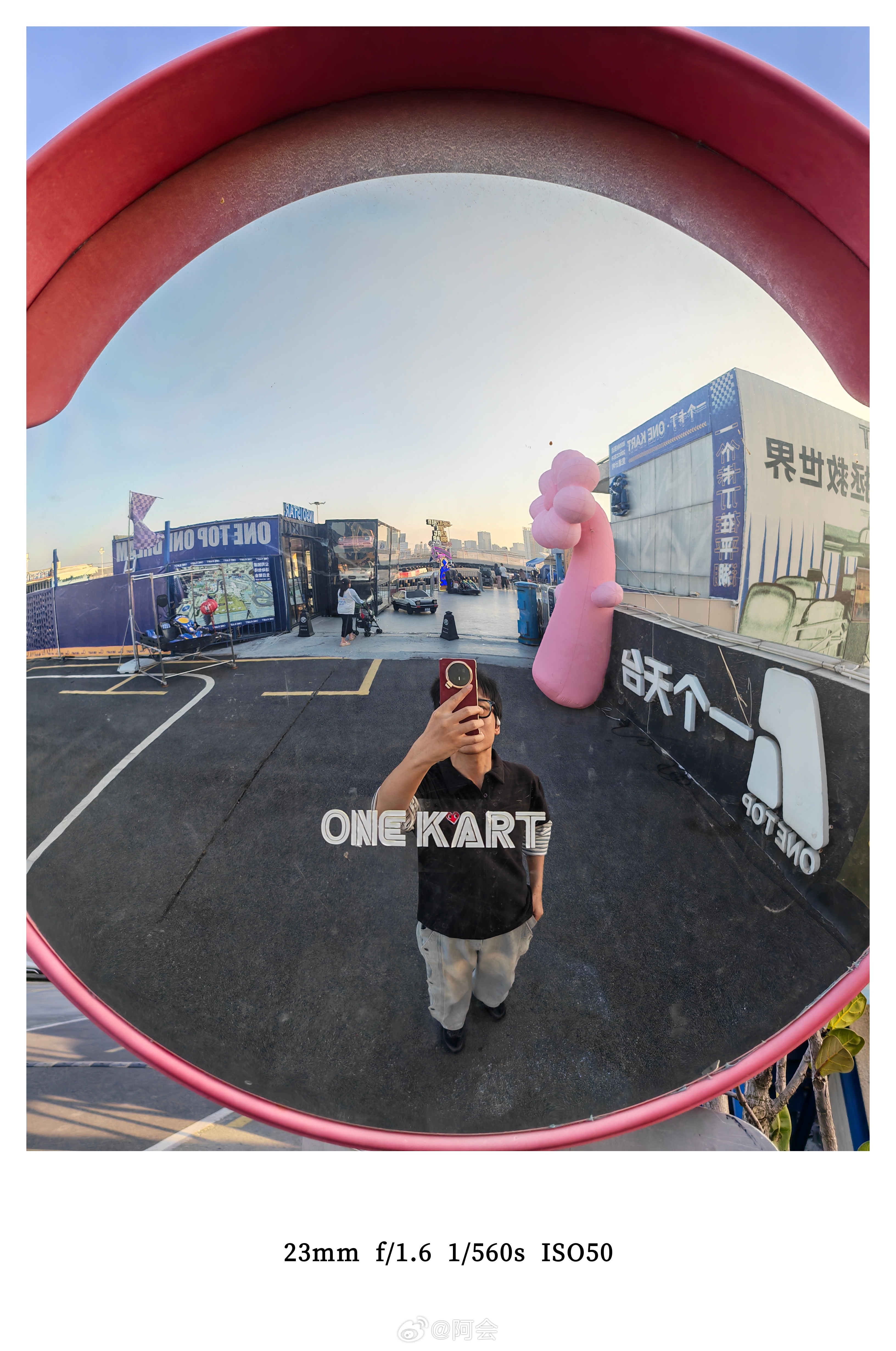 Magic V6已经用了好一段时间了给我的感觉真的是哪哪都很到位，抛开折叠这一个