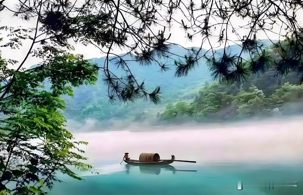 下联：扁舟明月卧吹箫
上联：有请雅士[玫瑰][玫瑰][玫瑰]