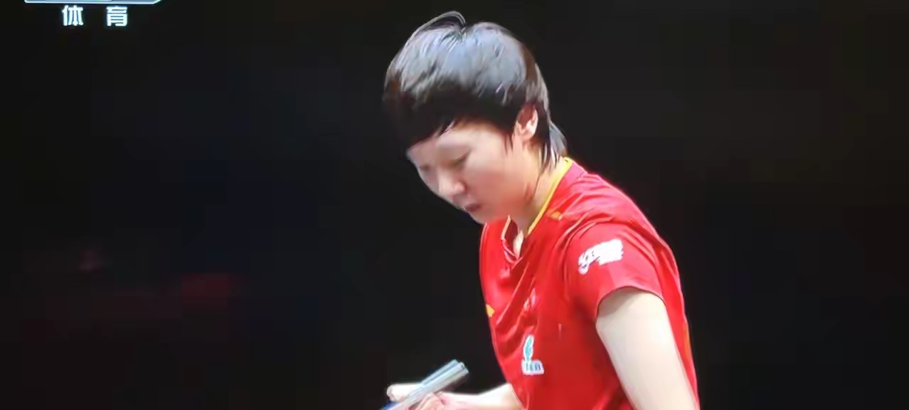 曼昱赢了！曼昱和大丫头的决赛，虽然明面上曼昱4:2拿到了冠军，但是遇到了大丫头巨