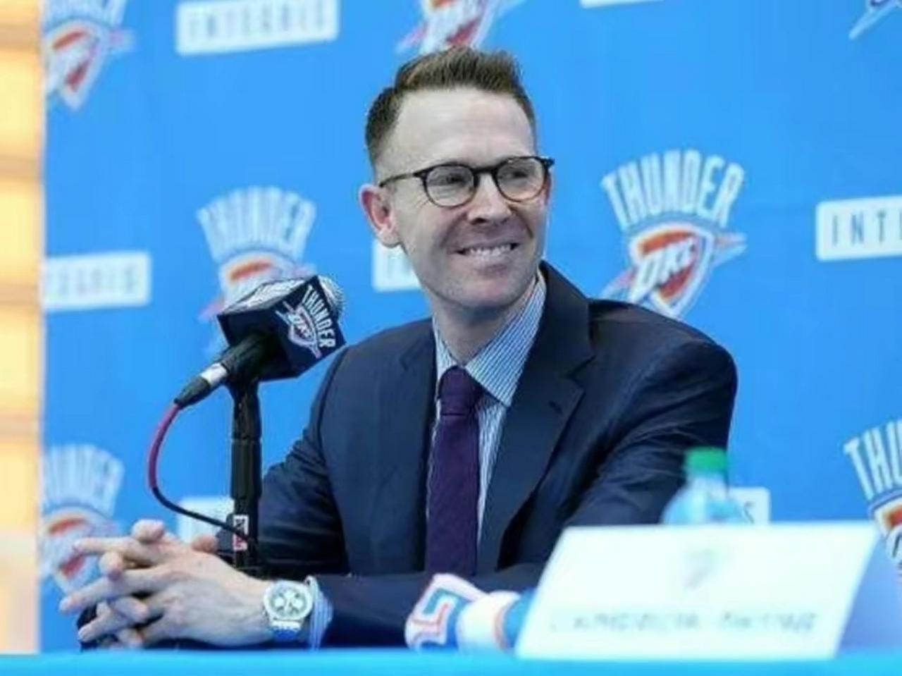 快船输的越多雷霆越开心

快船在泰伦卢带领下战绩已经西部倒数第3了，快船现在遇强