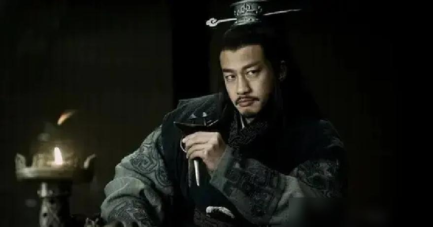 何润东怂了？再演项羽，25斤重甲敢穿，马却不敢骑，他一句话让全网炸锅。
你以为