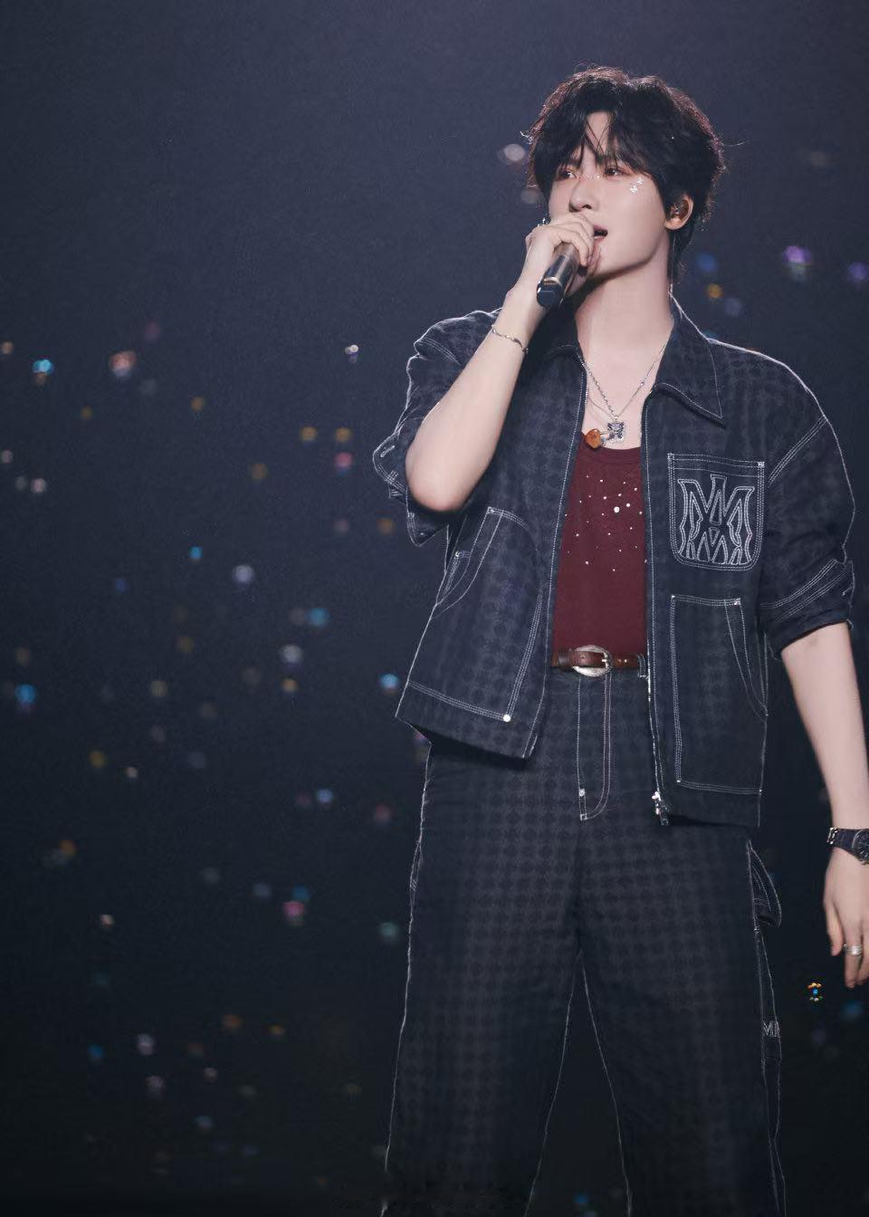 QQ音乐 展轩 「周日下午3点见」生日音乐会今日官宣！今年的盛夏，他和大家奇妙相