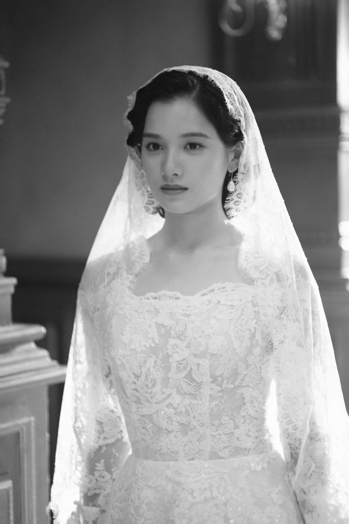 一见倾心时期的这组👰造型（张婧仪 ​​​