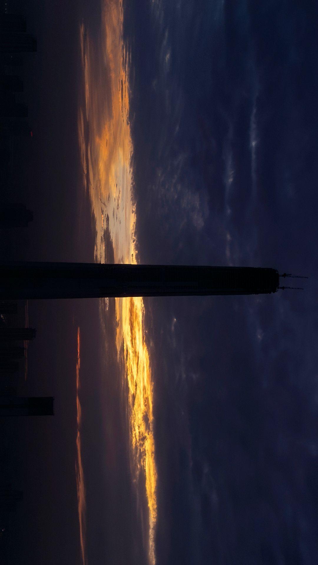 雨后蓝调晚霞。