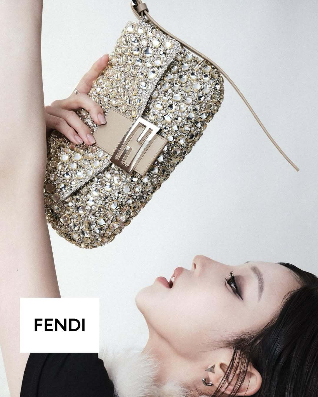 idle组合宋雨琦烟嗓妖精❤️帅气北京狗勾260627 fendi ig更新FE