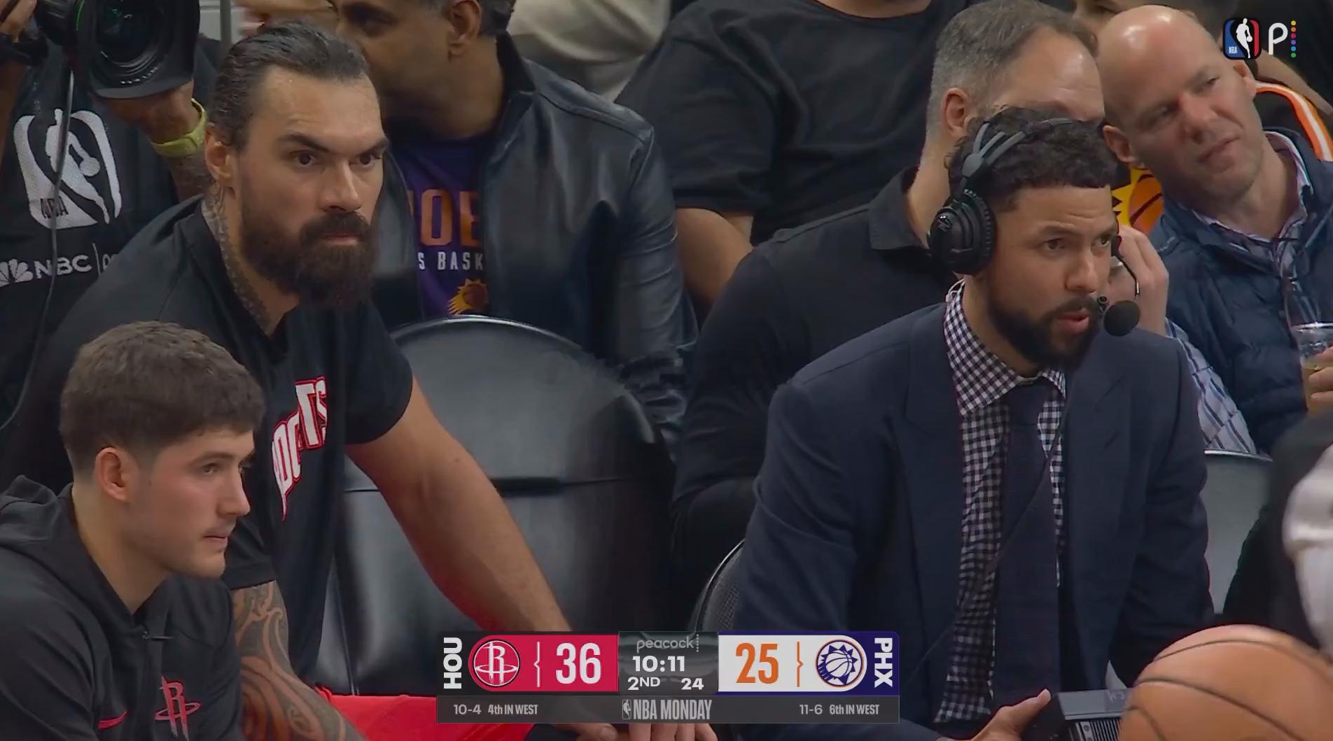 今天这解说，都直接坐到替补席旁边去了....这也算是一种创新吧，就不知道是不是会