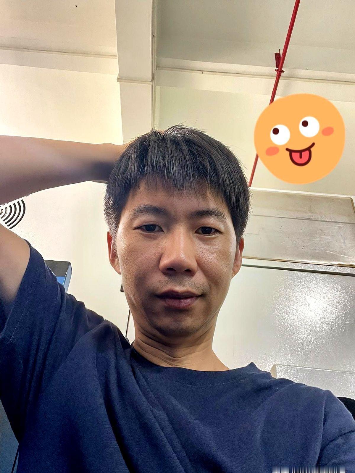 38岁的真实生活状态。

87年的我今年38岁，来深圳二十年了。

现在每天最放