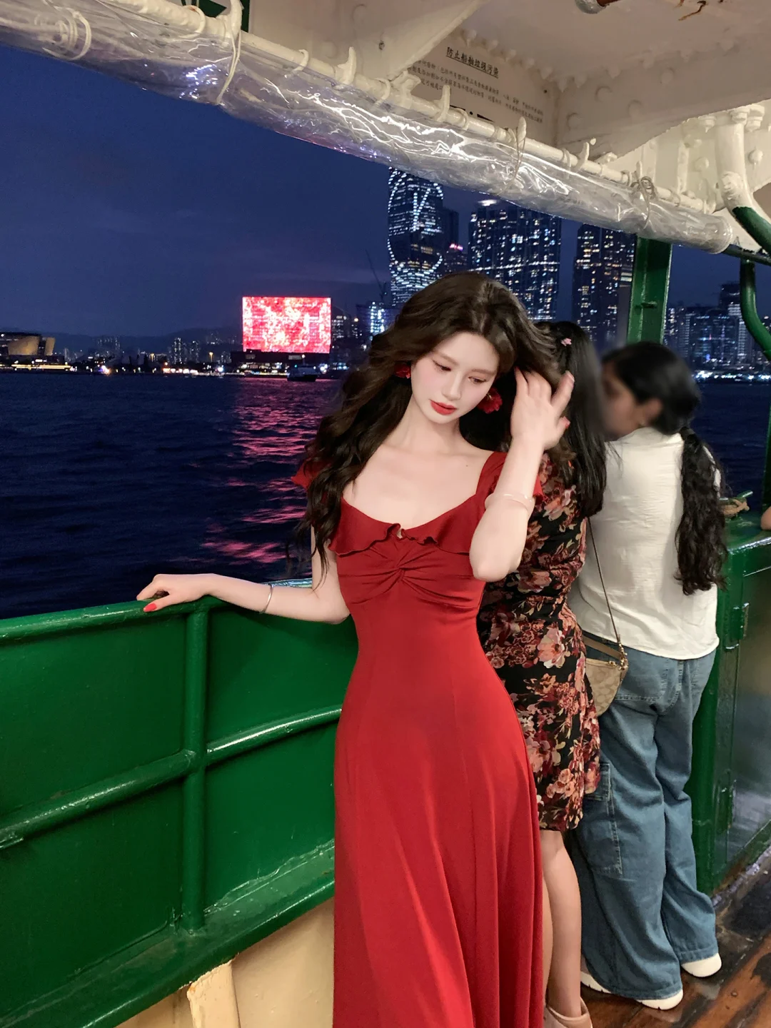 我私藏的港式夜景出片红裙子~