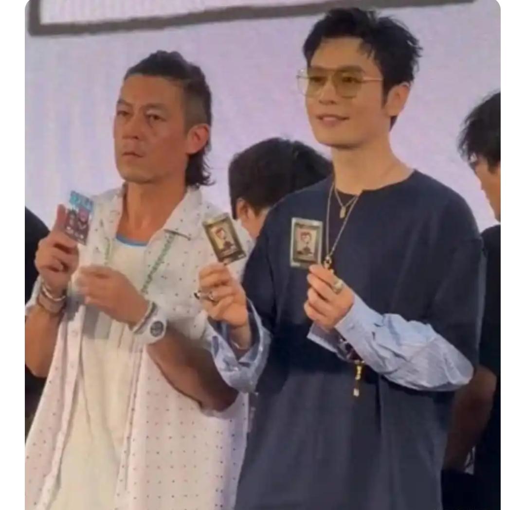 当48岁黄晓明和45岁陈冠希同框，竟被调侃“像隔代人”——少年感到底是什么玄学？