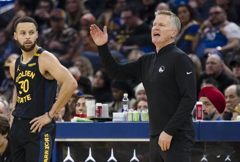 勇士赢球我不感到意外，意外的是以这样的方式赢球。

勇士对阵太阳，本场比赛本应该