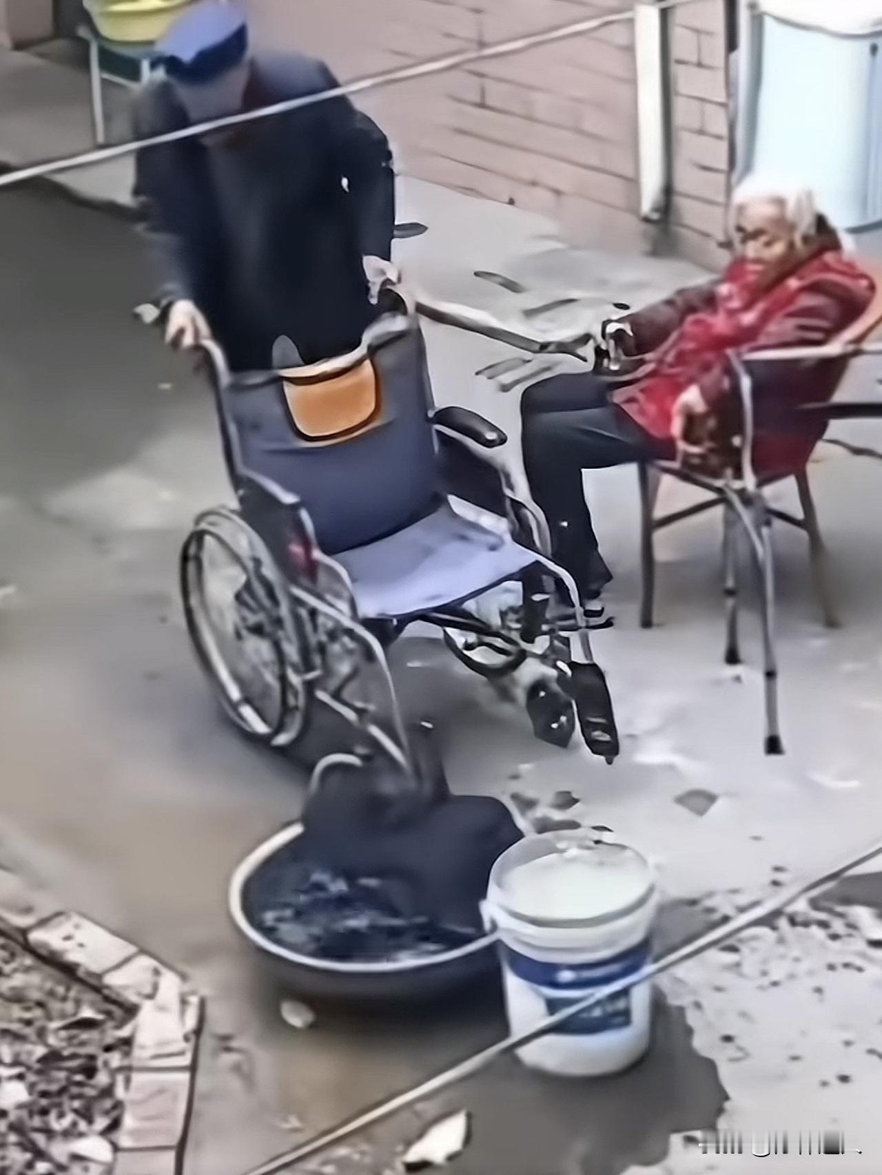 新思维：好事多磨，因果必达

我一直偏执地认为：世界这么大，好事多磨，因果必达。