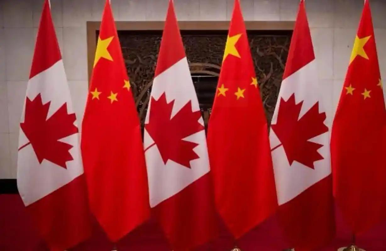 【美加贸易生隙，中加合作升温】

近日，加拿大总理卡尼主动请求建立对华“战略关系