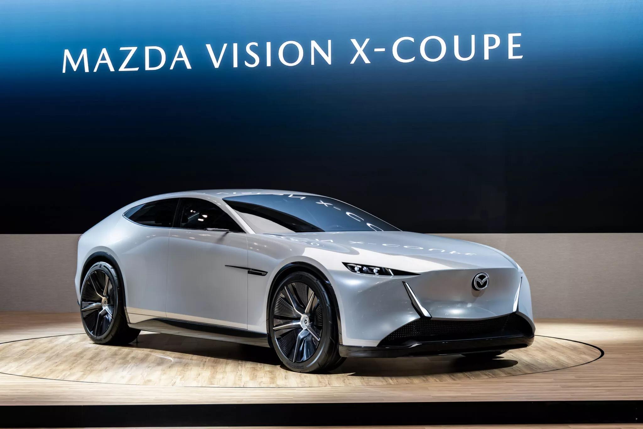名车志新闻  Mazda推出的Vision-X Coupe概念车，专为2035年